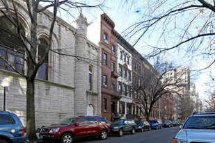 140 W 76th St Apartments