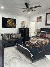 2793 NW 34th Terrace in Lauderdale Lakes, FL - Building Photo - Building Photo