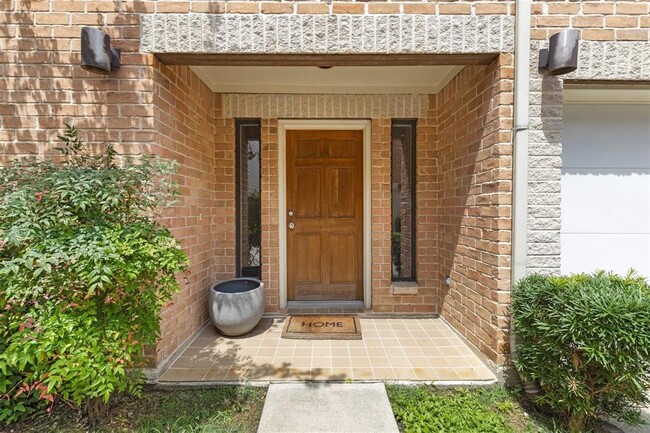 5817 Darling St in Houston, TX - Building Photo - Building Photo