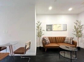 287 Vanderbilt Ave in Brooklyn, NY - Building Photo