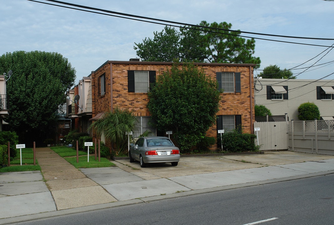 3412 Transcontinental Dr in Metairie, LA - Building Photo