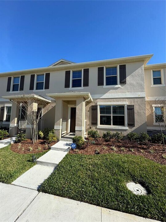 1659 Bitterroot St in Kissimmee, FL - Building Photo