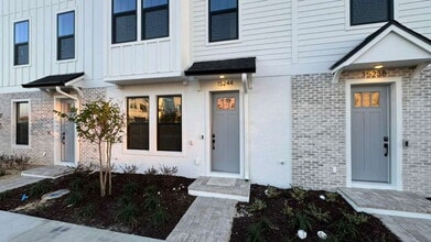 15244 Groveside Rd in Winter Garden, FL - Building Photo - Building Photo