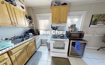 8 Chapman Pl, Unit 2 in Cambridge, MA - Building Photo - Building Photo