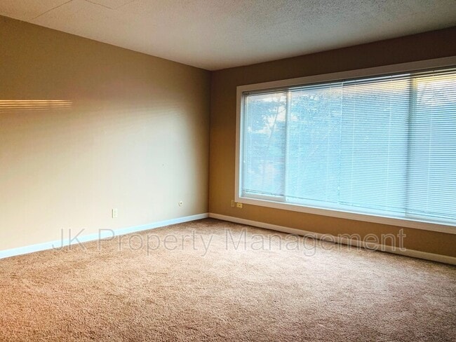 4613 5th Ave S in Great Falls, MT - Building Photo - Building Photo