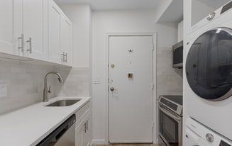 91 Saint Botolph St, Unit A in Boston, MA - Building Photo