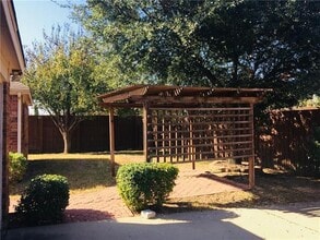 9410 Shirland Ln in Frisco, TX - Building Photo - Building Photo