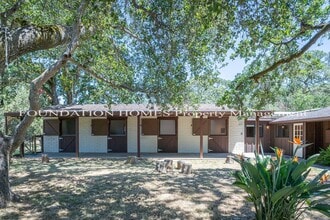 561 Wilson Ave in Novato, CA - Building Photo - Building Photo