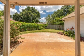 2411 Raintree Path in Round Rock, TX - Building Photo - Building Photo