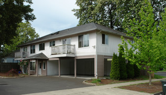 1176-1184 W Broadway Apartments