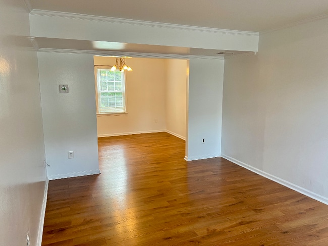 918 Sherwood Ct in Sterling, VA - Building Photo - Building Photo