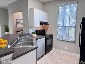 6408 Raleigh St, Unit 2402 in Orlando, FL - Building Photo - Building Photo
