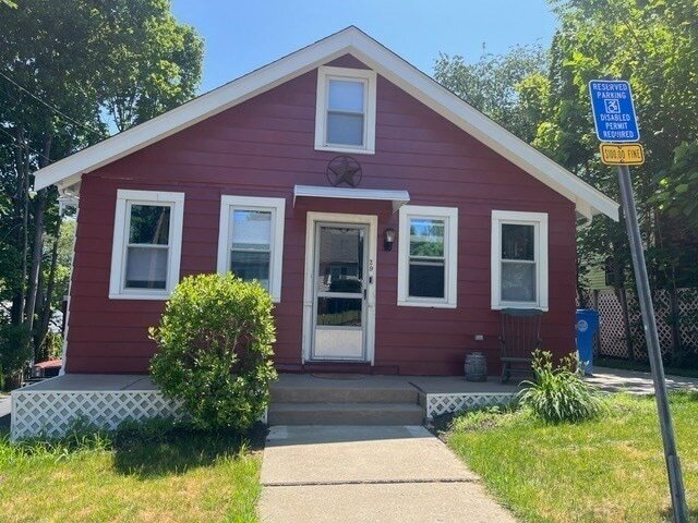 property at 29 Copley Ave