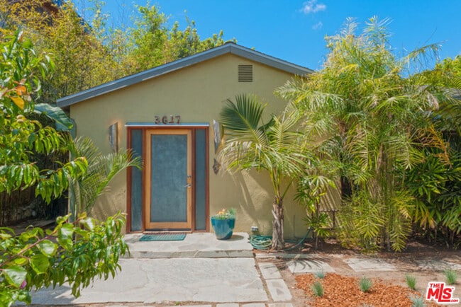 property at 3617 Maplewood Ave