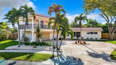 2836 NW 11th Ave in Wilton Manors, FL - Building Photo - Building Photo