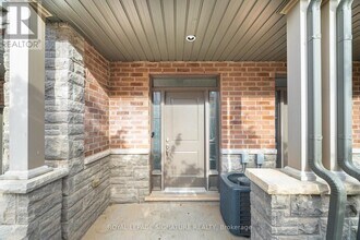 5 Ridgeside Ln in Hamilton, ON - Building Photo - Building Photo