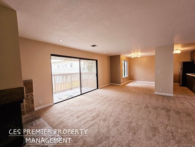 3806 Vía Verdi in Richmond, CA - Building Photo - Building Photo
