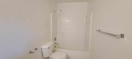950 Sparks St N-Unit -3 in Twin Falls, ID - Building Photo - Building Photo