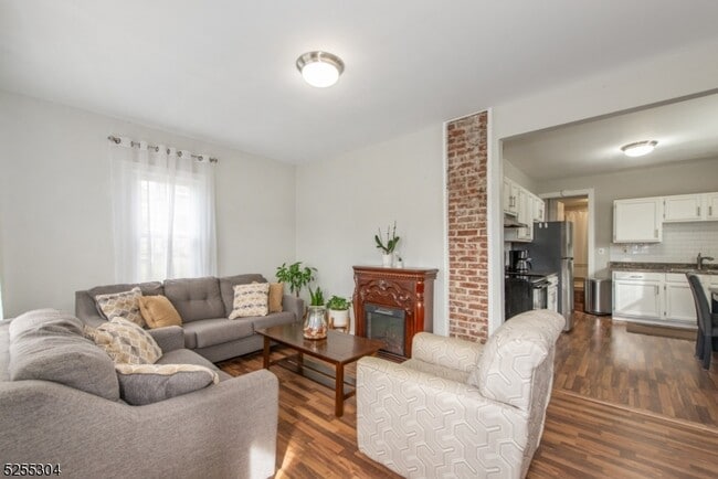 97 Allen St-Unit -1 in Netcong, NJ - Building Photo - Building Photo