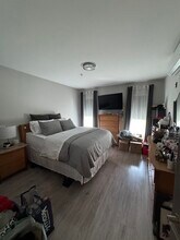 145 Newbury Ave in Quincy, MA - Foto de edificio - Building Photo