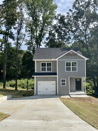 2013 Rosemary Dr in Clarksville, TN - Foto de edificio - Building Photo