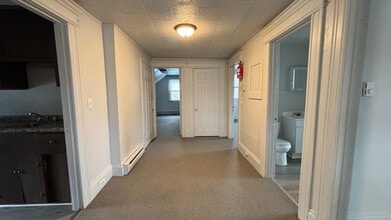 46 Walnut St in Palmer, MA - Building Photo - Building Photo