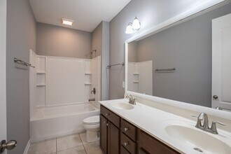 12182 Wynnfield Lakes Cir in Jacksonville, FL - Building Photo - Building Photo