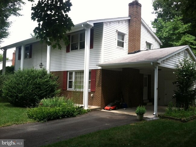 7223 Reservation Dr in Springfield, VA - Building Photo - Building Photo