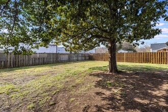 600 Woodford St in Fredericksburg, VA - Building Photo - Building Photo