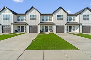 209 A Jimmy H Dr in Jonesburg, MO - Building Photo