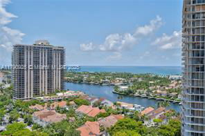 1831 Turnberry Way in Aventura, FL - Building Photo - Building Photo