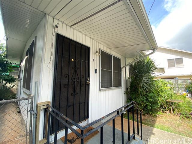 property at 718 Hoawa St