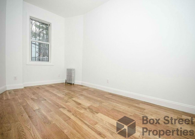 293 Wyckoff Ave-Unit -1L in Brooklyn, NY - Building Photo - Building Photo