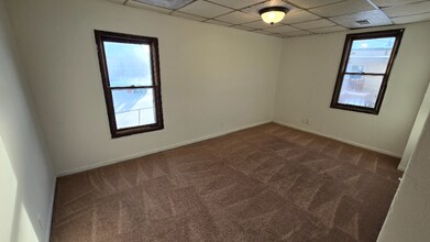 336 2nd Ave S in South St. Paul, MN - Foto de edificio - Building Photo