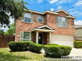 9538 Mustang Farm in San Antonio, TX - Building Photo