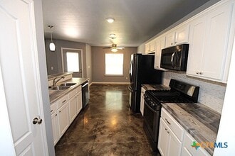 912 S 25th St in Copperas Cove, TX - Building Photo - Building Photo
