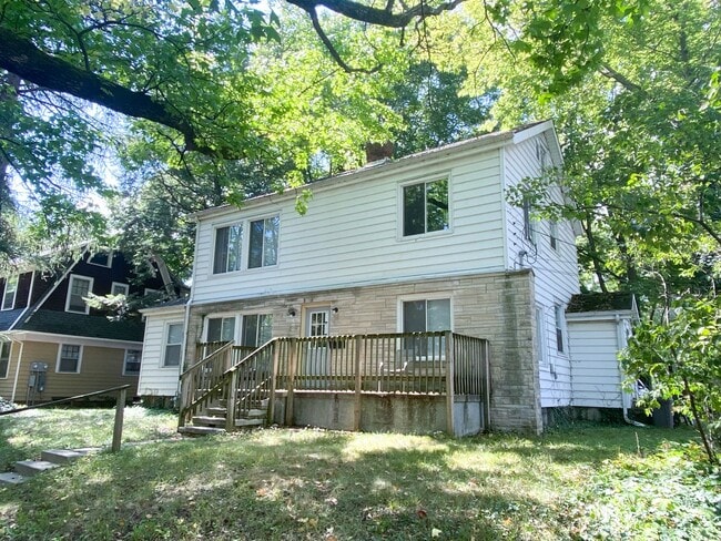 property at 707 Hayes St