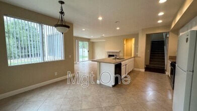 1980 Olympia Fields Dr in Corona, CA - Building Photo - Building Photo