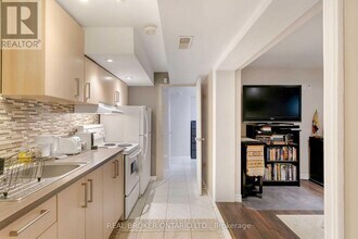 57 Lanark Ave in Toronto, ON - Building Photo - Building Photo