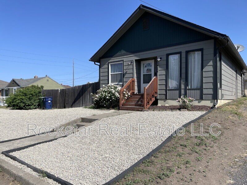 1425 E Garland Ave in Spokane, WA - Building Photo