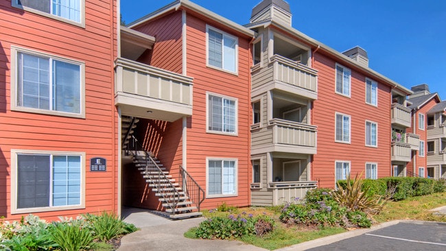 Mill Creek in Milpitas, CA - Building Photo - Building Photo