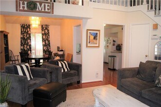 818 Meads Rd in Norfolk, VA - Building Photo - Building Photo