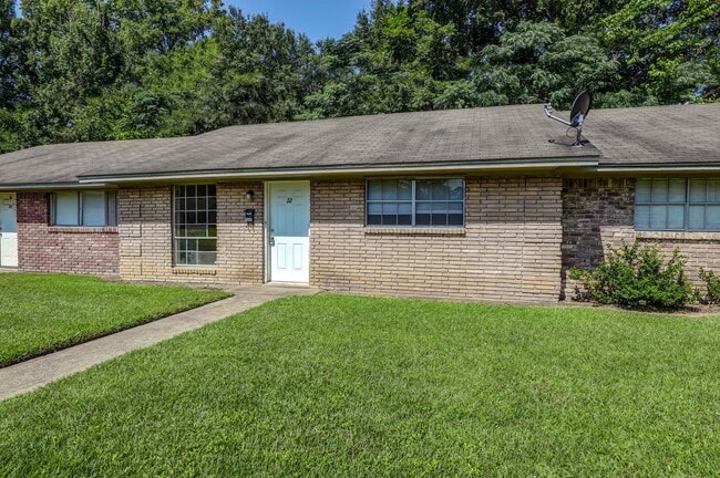 property at 2400 Brookridge Dr