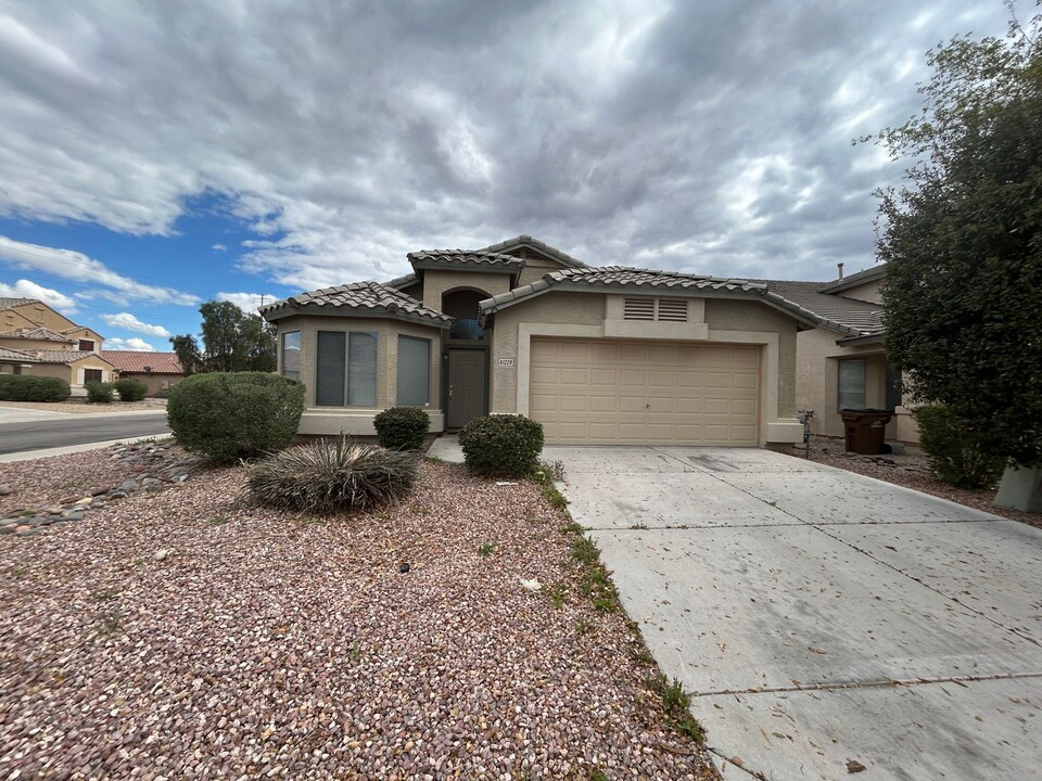 41229 W Walker Wy in Maricopa, AZ - Building Photo