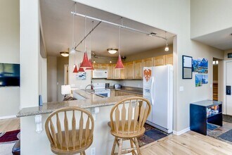 4010 Silverheels Dr in Silverthorne, CO - Building Photo - Building Photo