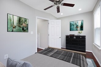 216 Florida Ave NW, Unit 2 in Washington, DC - Building Photo - Building Photo
