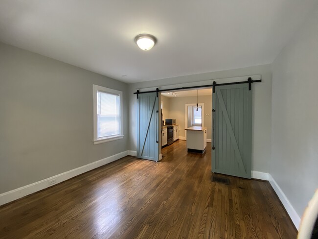2552 Duck Creek Rd, Unit 2