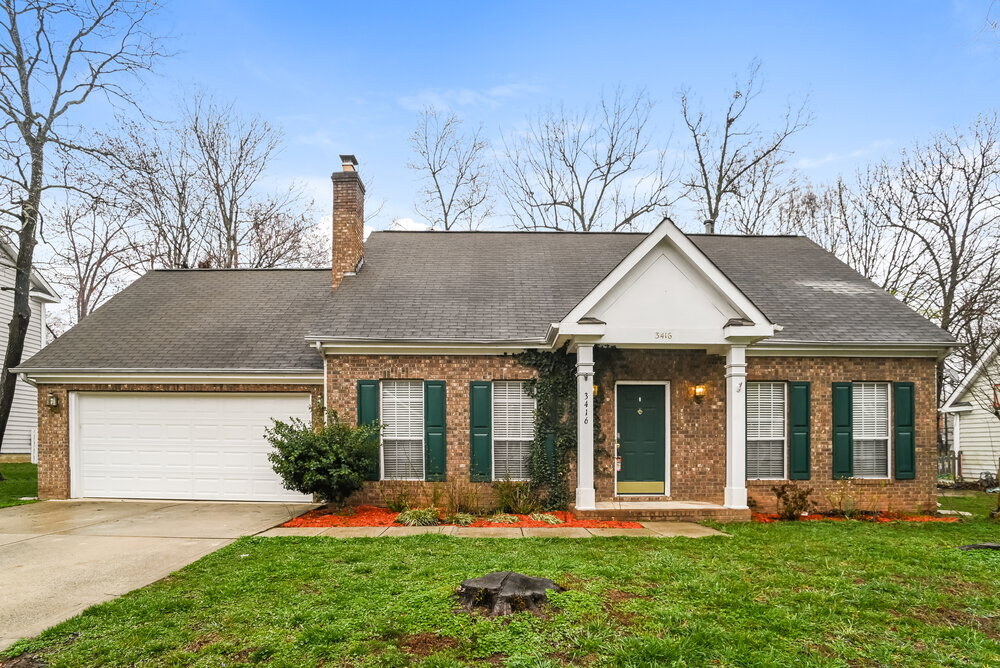 3416 Mayhurst Dr in Indian Trail, NC - Building Photo