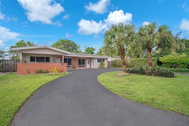 5133 NE 18th Terrace in Fort Lauderdale, FL - Building Photo - Building Photo