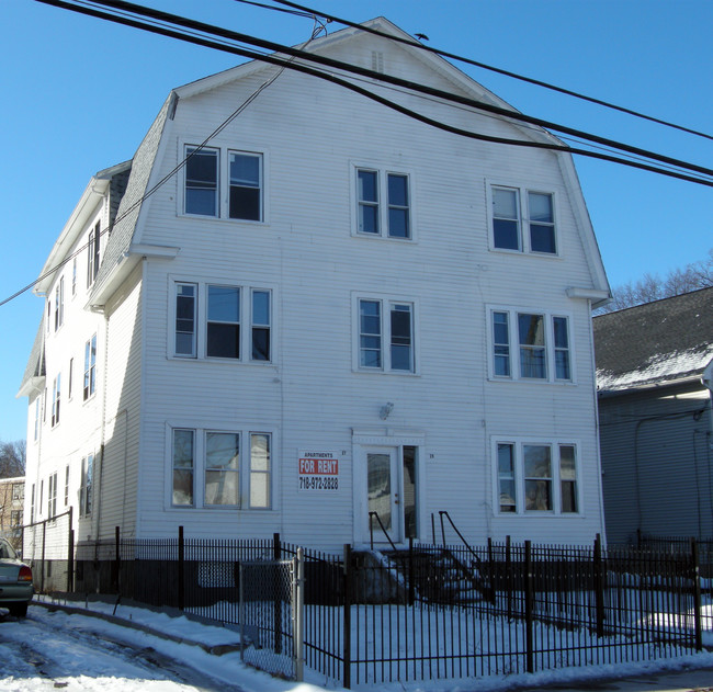 27-29 Earle St in Hartford, CT - Building Photo - Building Photo